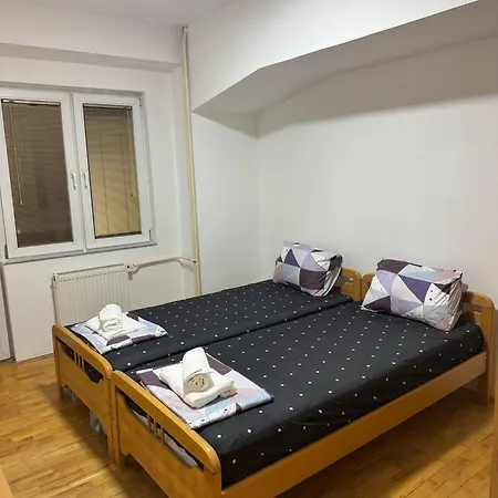 Vd 2 ,only 5 Min From Main Bus Station