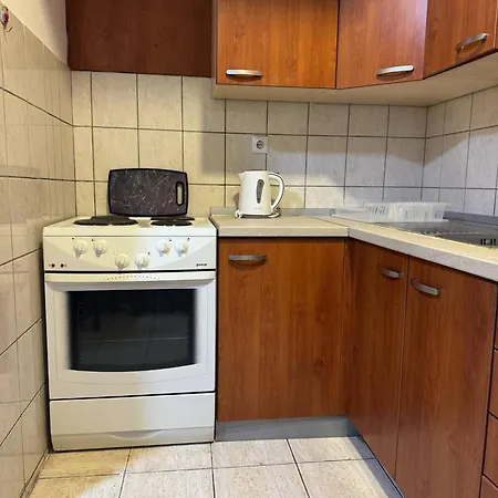 Vd 2 ,only 5 Min From Main Bus Station Apartment