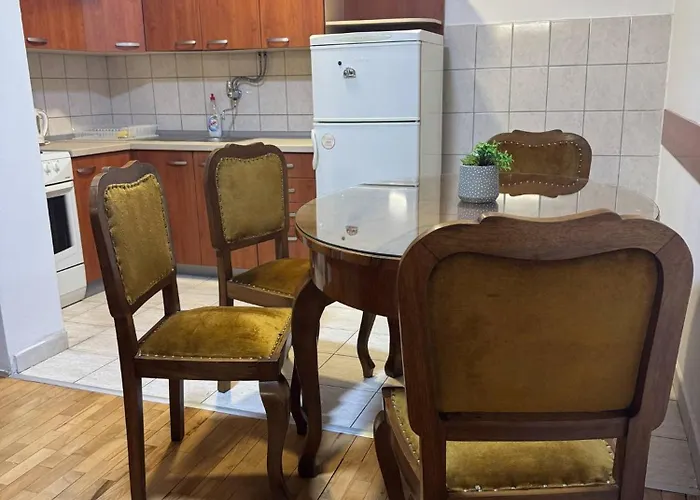 Apartment Vd 2 ,only 5 Min From Main Bus Station Skopje