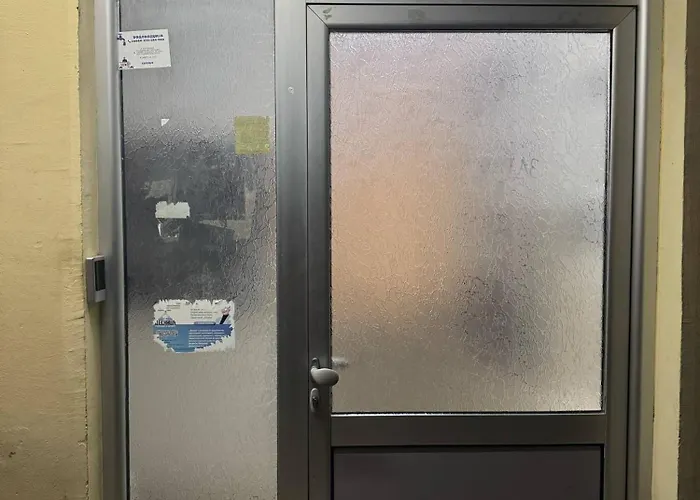 Vd 2 ,only 5 Min From Main Bus Station Lägenhet